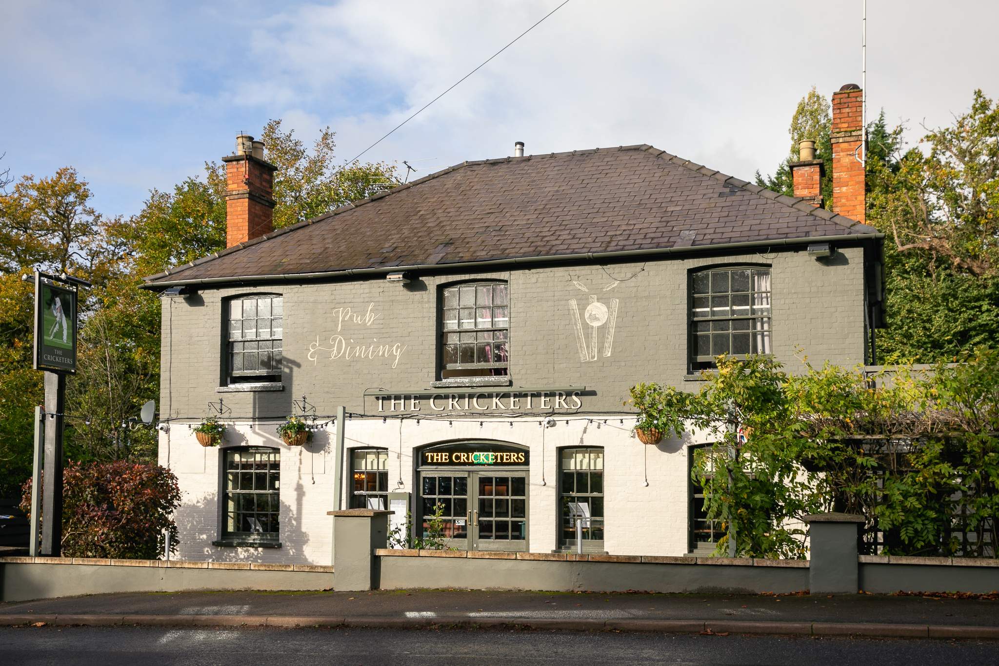 Half a million pound investment sees Row Town pub reopen